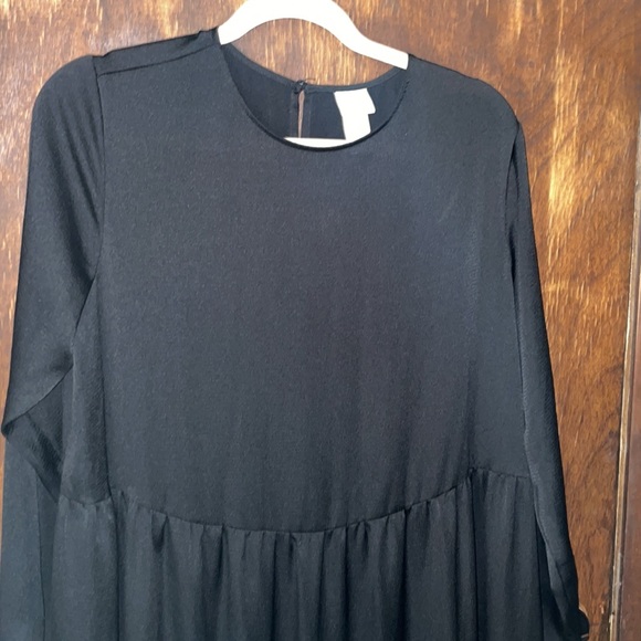 H&M black maxi dress -SOLD - Picture 6 of 6